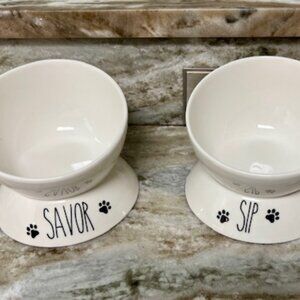 Prefurred Pet Elevated Cat Food Bowl Set. Cat Dishes for Food and Water.